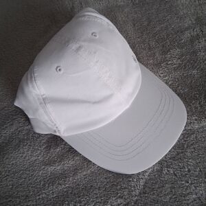 Champion Unisex mens white cap hat OS strapback logo